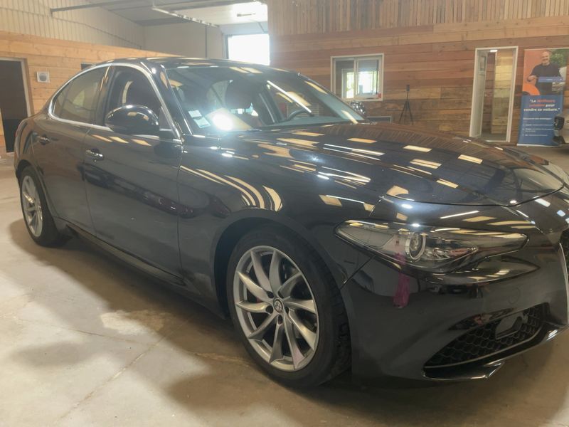 Alfa Romeo Giulia 2.2 JTDM Super — zdjęcie 8