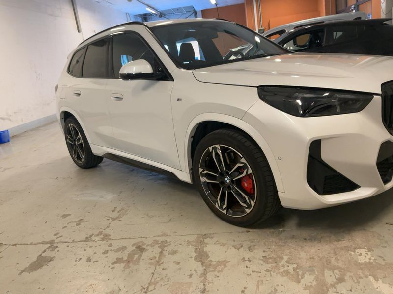 BMW X1 sDrive 20i Mild-Hybrid M Sport — zdjęcie 8
