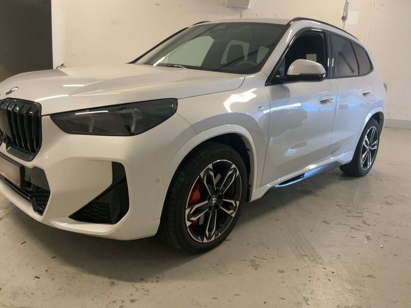 BMW X1 sDrive 20i Mild-Hybrid M Sport — zdjęcie 2