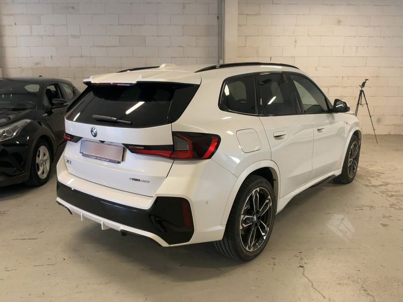 BMW X1 sDrive 20i Mild-Hybrid M Sport — zdjęcie 6