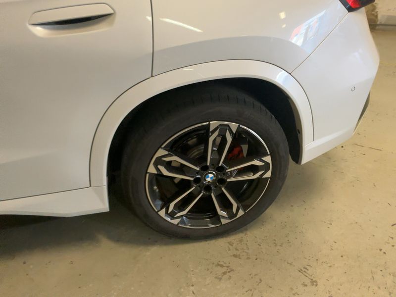 BMW X1 sDrive 20i Mild-Hybrid M Sport 2025 – снимка 5