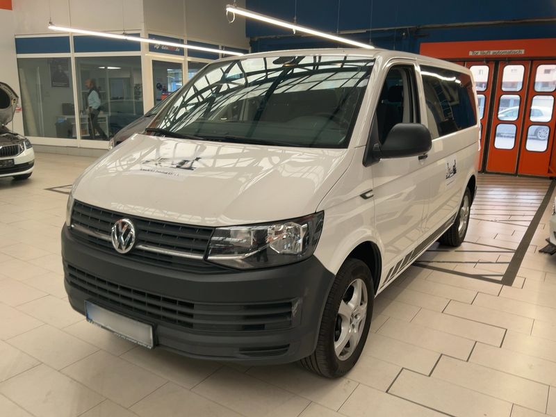Volkswagen T6 Kombi 2.0 TDI — zdjęcie 1