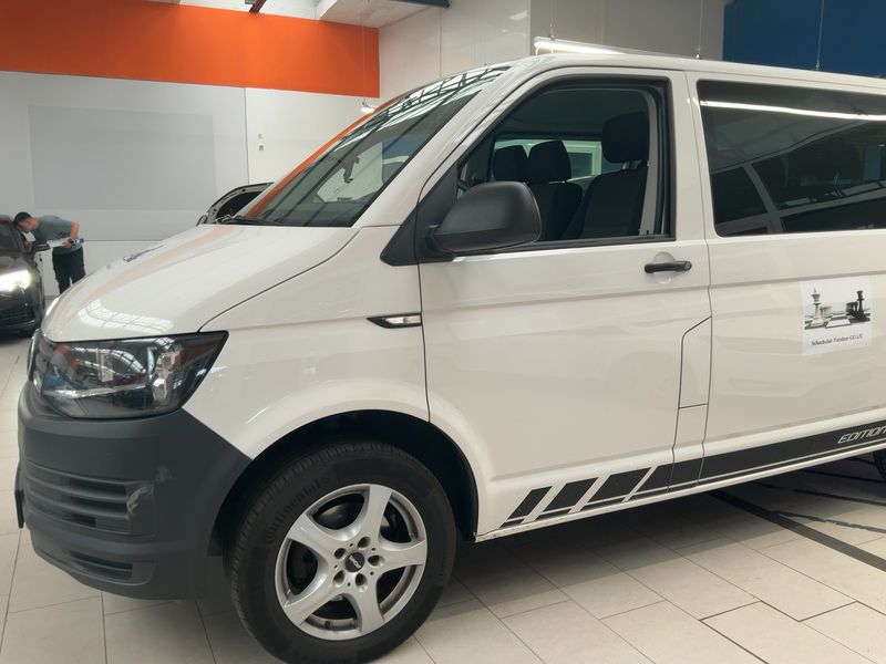 Volkswagen T6 Kombi 2.0 TDI — zdjęcie 2