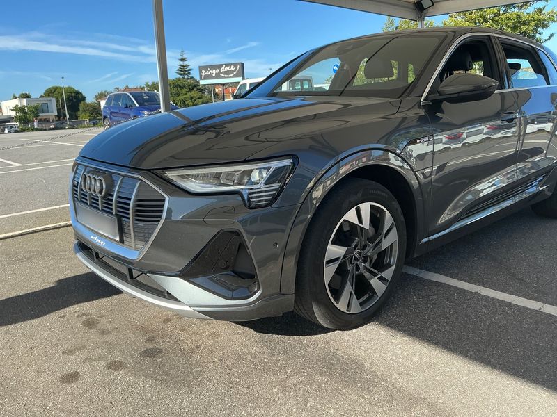 Audi e-tron 55 quattro S line — zdjęcie 2