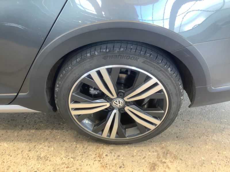 Volkswagen Golf VII 2.0 TDI Alltrack 4Motion BlueMotion Tech 2018 – снимка 5