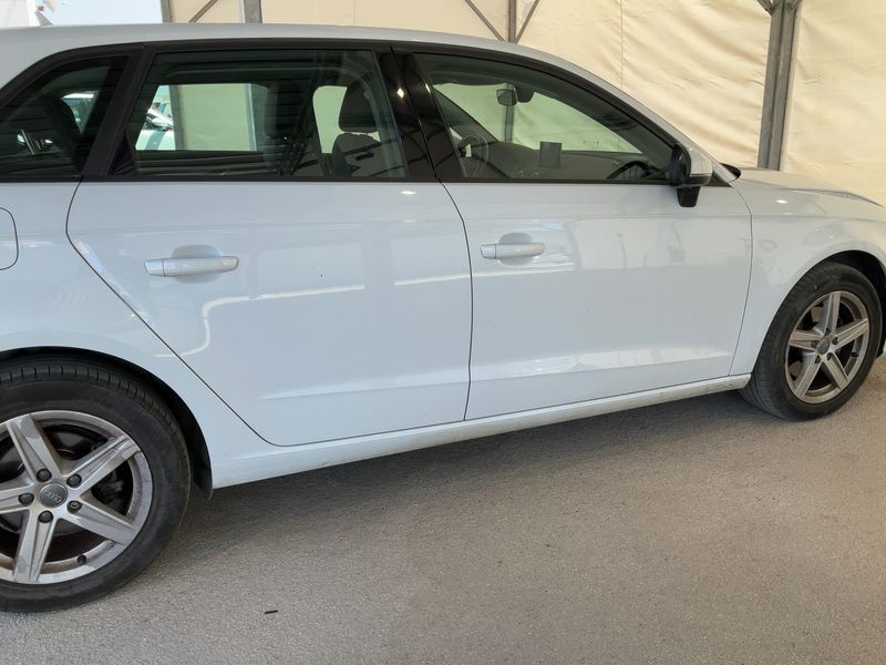 Audi A3 Sportback 2.0 TDI — zdjęcie 7