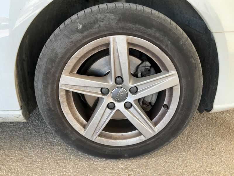 Audi A3 Sportback 2.0 TDI 2017 – снимка 11