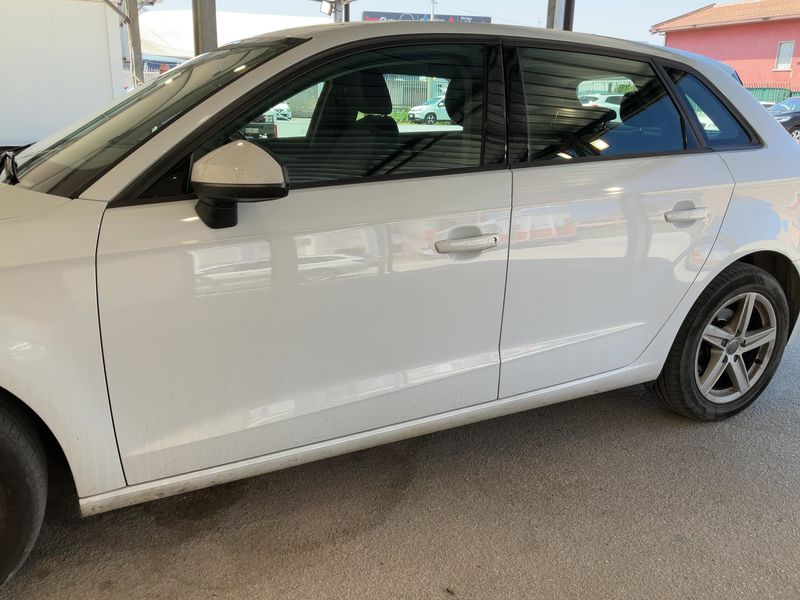 Audi A3 Sportback 2.0 TDI — zdjęcie 4