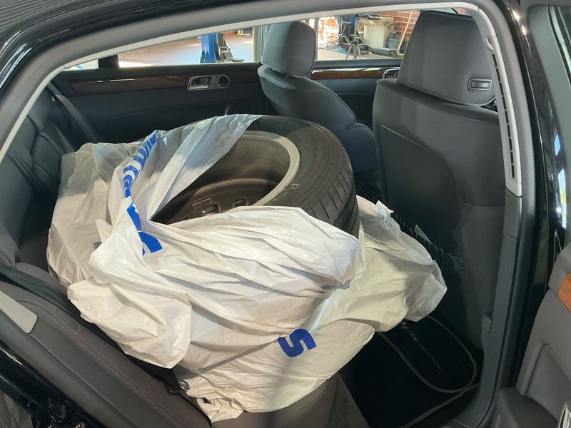 Volkswagen Phaeton 3.0 V6 TDI 4Motion 2012 – снимка 15
