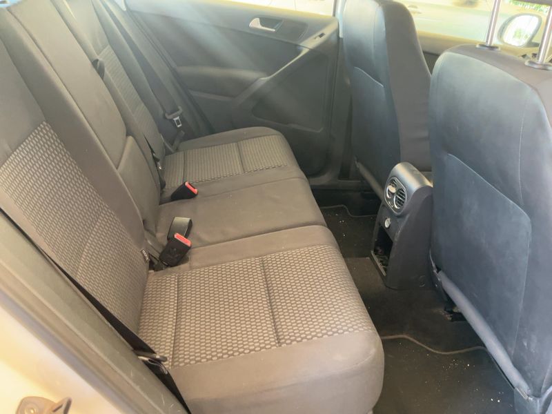 Volkswagen Tiguan 1.4 TSI Trend & Fun BlueMotion Tech — zdjęcie 14