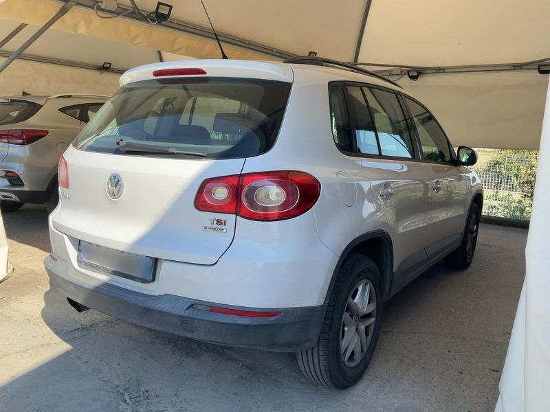 Volkswagen Tiguan 1.4 TSI Trend & Fun BlueMotion Tech — zdjęcie 6