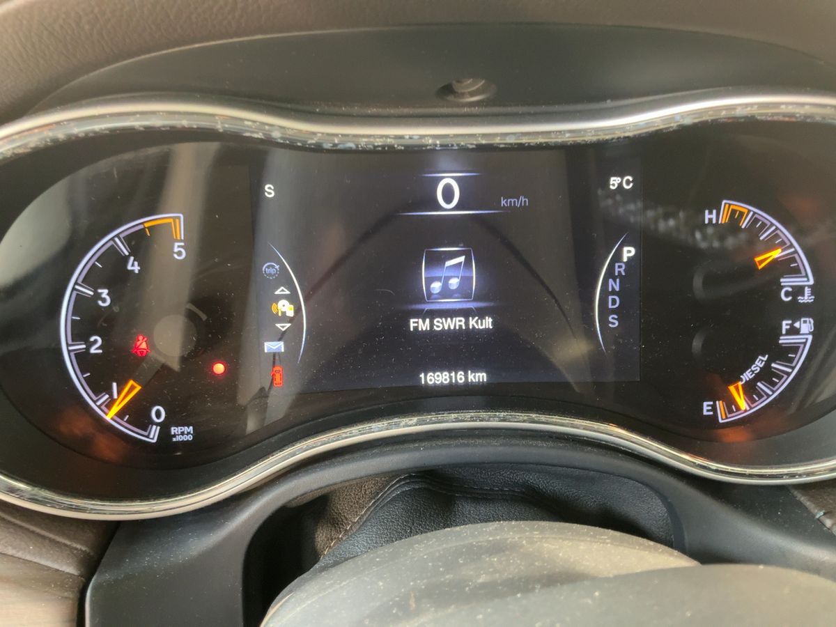 Jeep Grand 2014 — photo 19