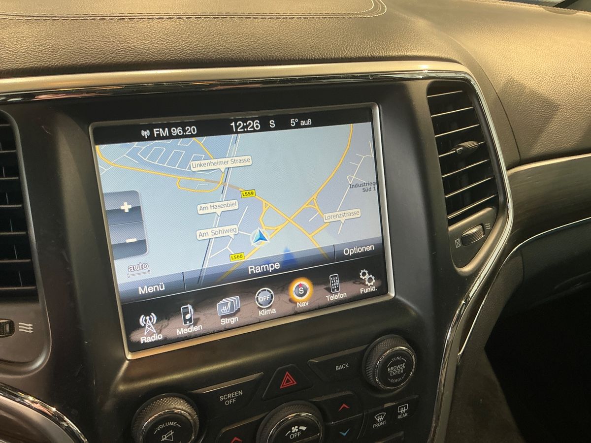 Jeep Grand 2014 — photo 23