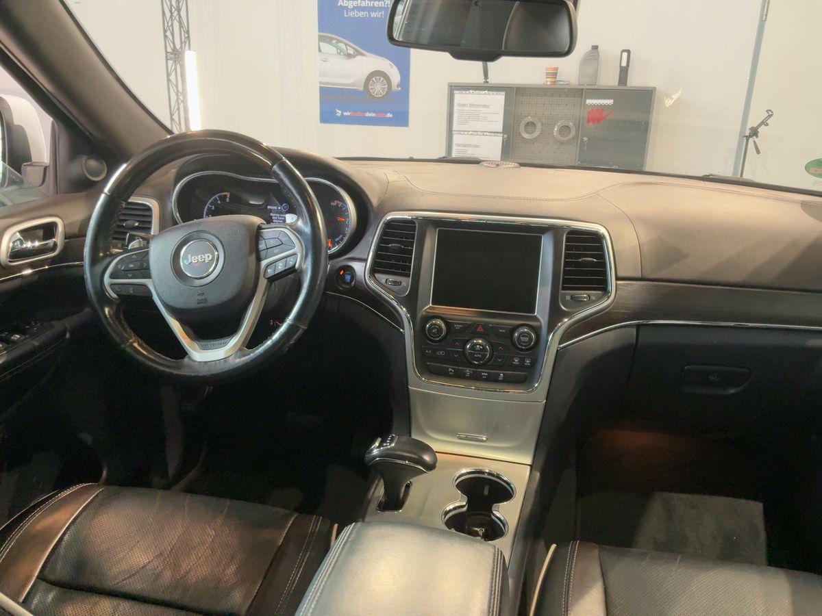 Jeep Grand 2014 — photo 18