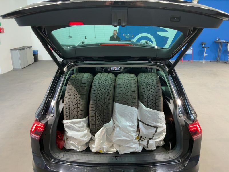 Volkswagen Tiguan 2.0 TDI Highline BlueMotion Tech — zdjęcie 10