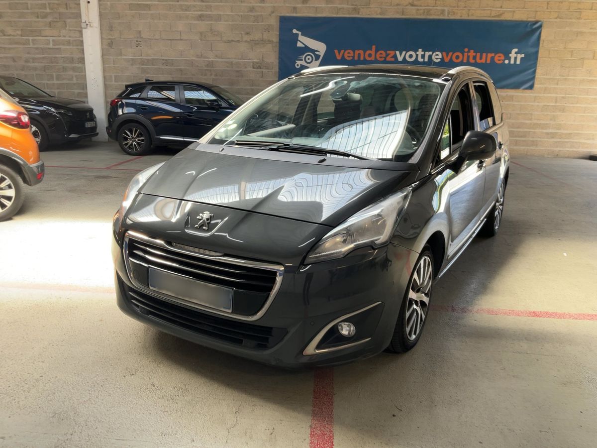 Peugeot 5008 2015