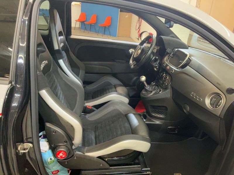 Abarth 595 1.4 Competizione — zdjęcie 11