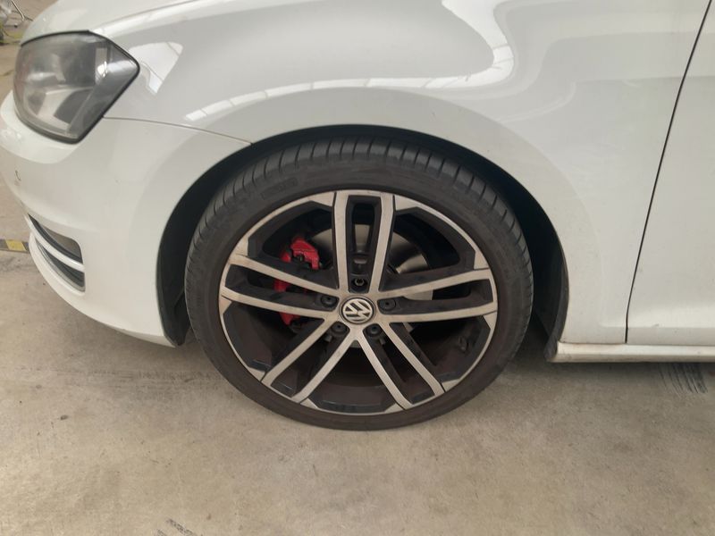 Volkswagen Golf VII 1.6 TDI Highline BlueMotion Tech 2013 – снимка 3
