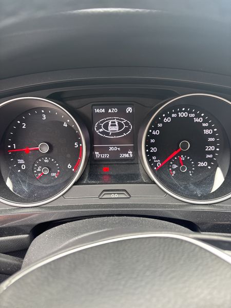 Volkswagen Tiguan 2.0 TDI Trendline BlueMotion Tech — zdjęcie 12