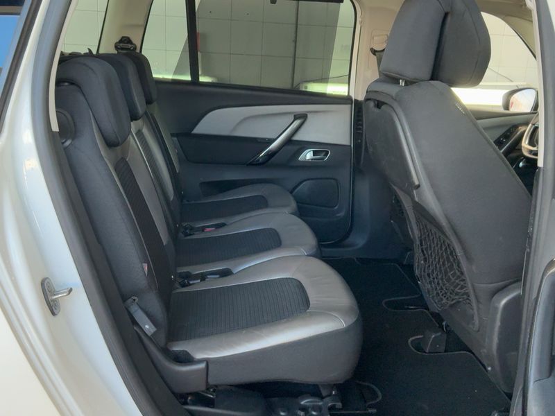 Citroen C4 Grand Spacetourer 1.5 Blue-HDi Shine — zdjęcie 14