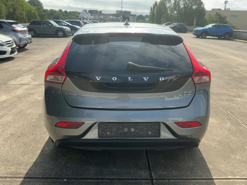Volvo V40 2.0 D2 You! — zdjęcie 5