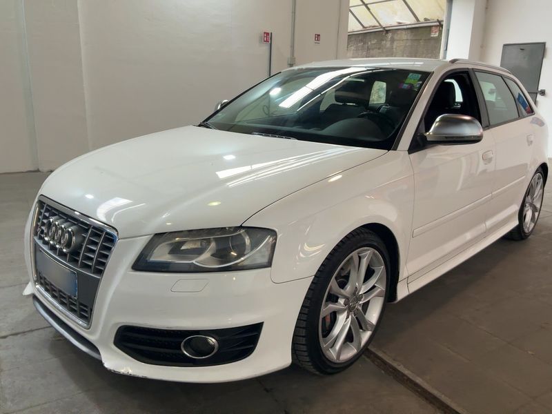 Audi S3 Sportback 2.0 TFSI quattro — zdjęcie 2
