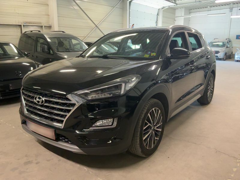 Hyundai Tucson 1.6 CRDi Business 2WD — zdjęcie 2