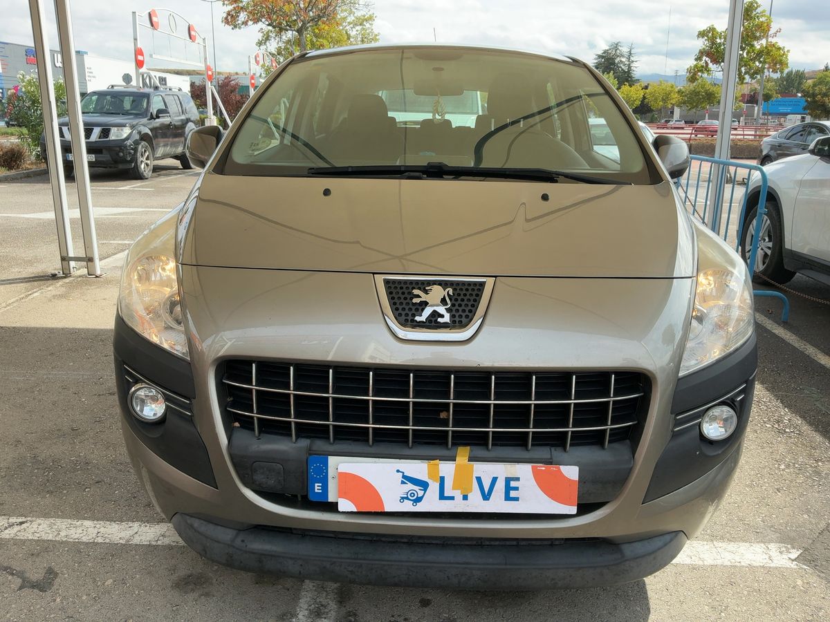 Peugeot 3008 2013 — photo 15