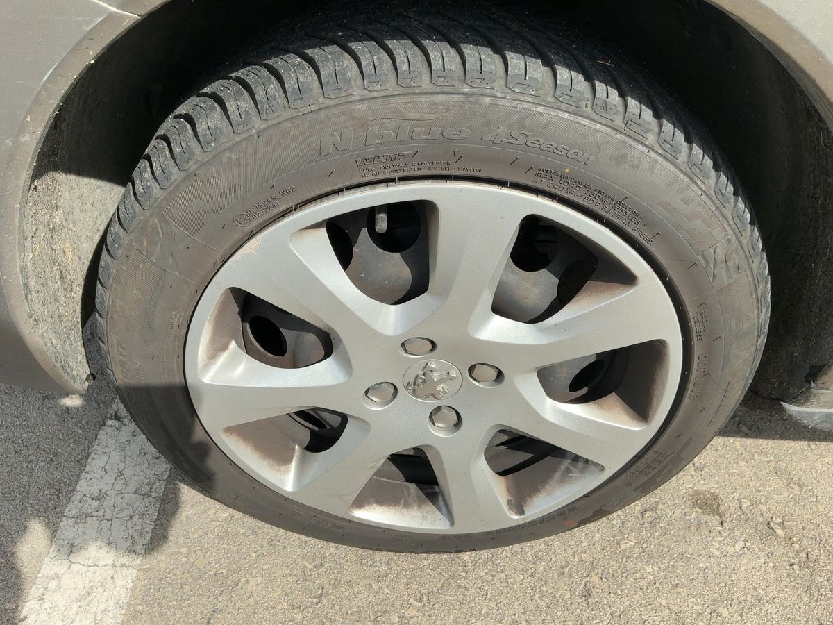 Peugeot 3008 2013 — photo 4