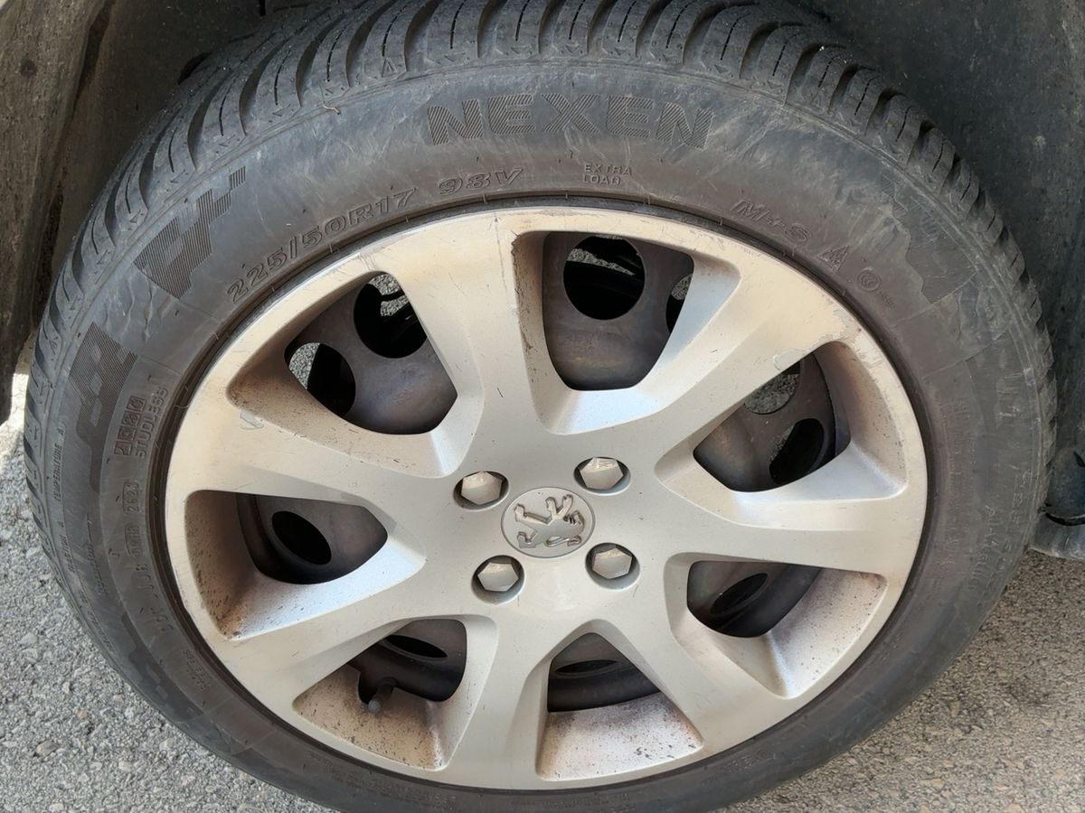Peugeot 3008 2013 — photo 10