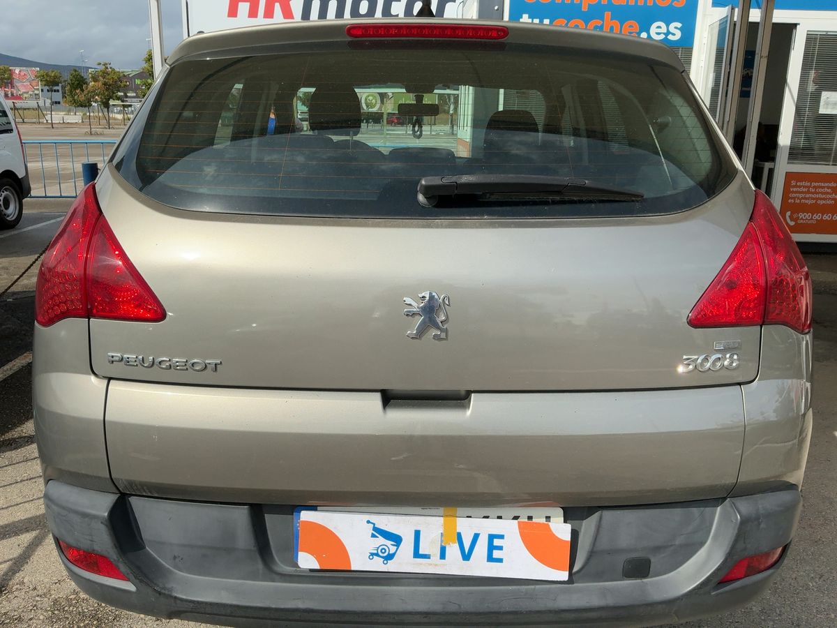 Peugeot 3008 2013 — photo 8