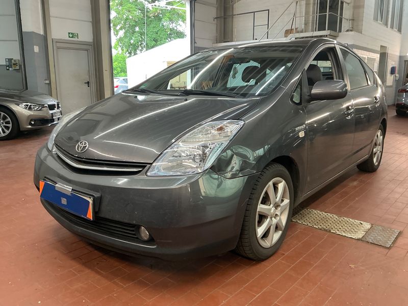 Toyota Prius 1.5 Sol