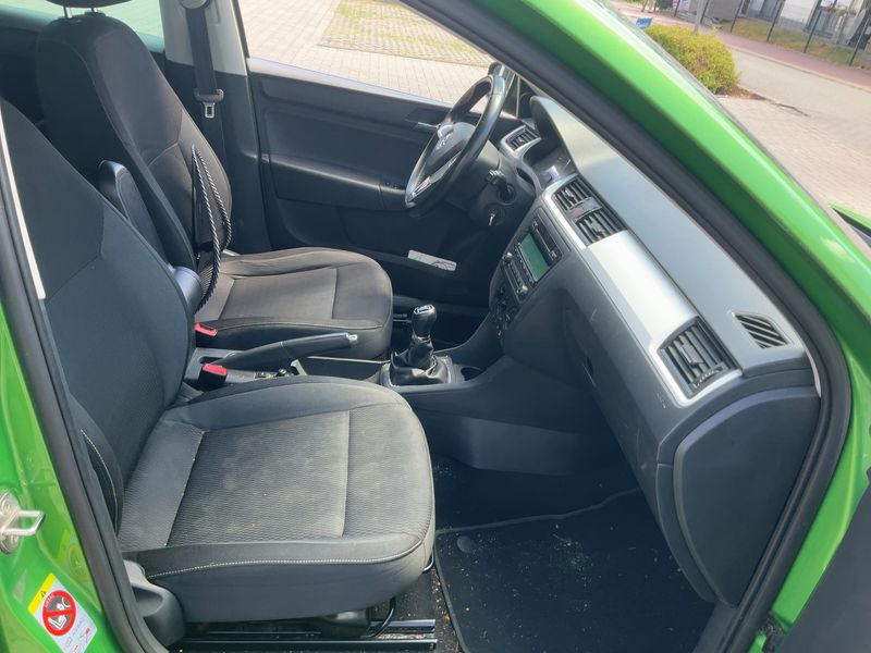 Skoda Rapid Spaceback 1.6 TDI GreenLine — zdjęcie 11