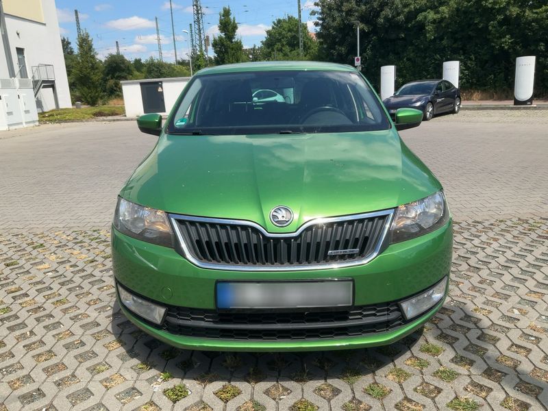 Skoda Rapid Spaceback 1.6 TDI GreenLine — zdjęcie 9