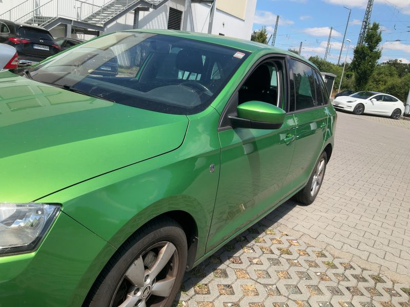 Skoda Rapid Spaceback 1.6 TDI GreenLine — zdjęcie 2