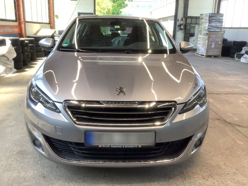 Peugeot 308 2.0 Blue-HDi Allure 2014 – снимка 14