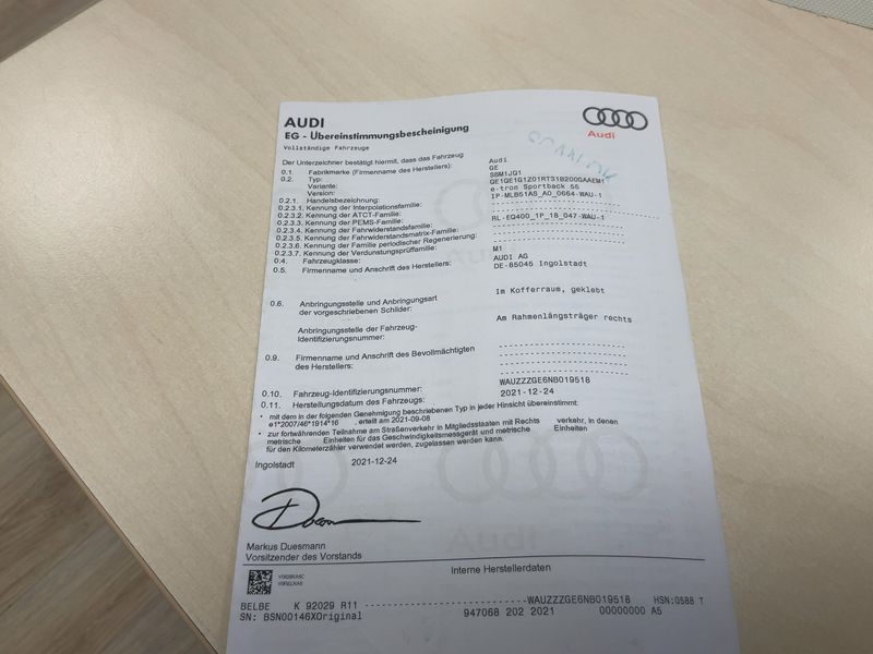 Audi e-tron Sportback 55 quattro S line — zdjęcie 16