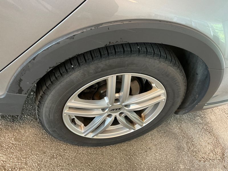 Volkswagen Passat Alltrack 2.0 TDI 4Motion BlueMotion Tech 2018 – снимка 27