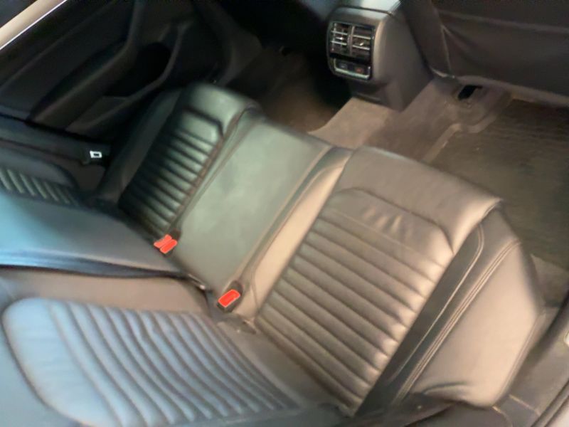 Volkswagen Passat Alltrack 2.0 TDI 4Motion BlueMotion Tech — zdjęcie 14