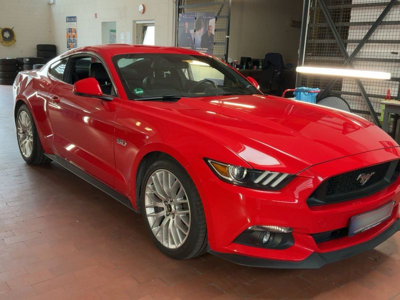Ford Mustang 5.0 Ti-VCT V8 GT — zdjęcie 8