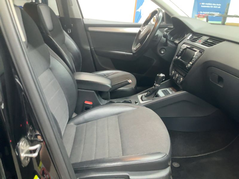 Skoda Octavia 1.4 TSI Elegance 2013 – снимка 17