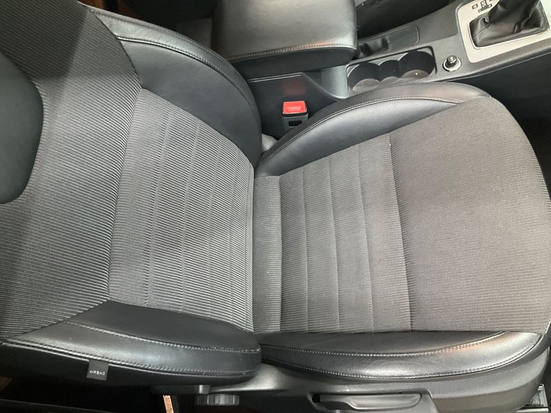 Skoda Octavia 1.4 TSI Elegance 2013 – снимка 28