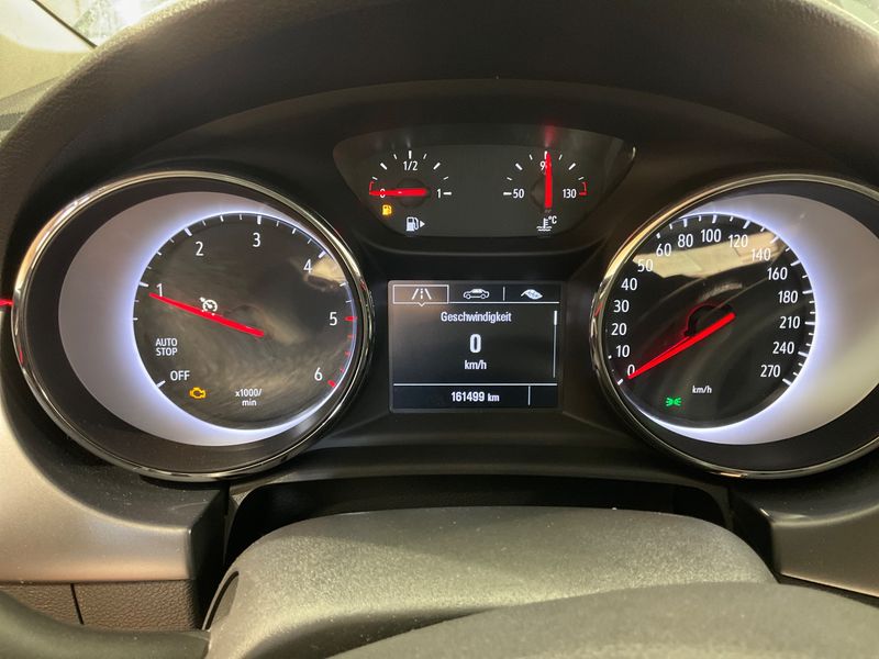 Opel Astra 1.6 CDTI DPF Edition Start/Stop 2018 – снимка 4