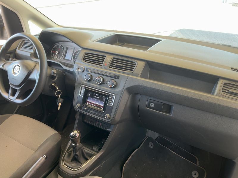 Volkswagen Caddy 2.0 TDI Maxi Kasten Trendline 4Motion BlueMotion Tech 2018 – снимка 17