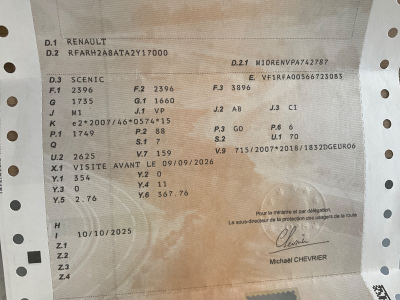 Renault Grand Scenic 1.7 BLUE dCi Intens — zdjęcie 15