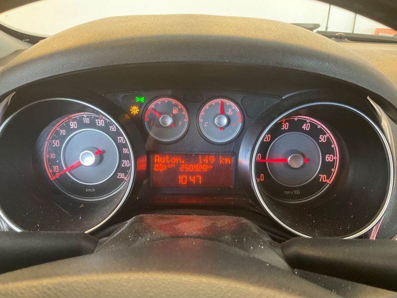 Fiat Punto 1.2 Easy — zdjęcie 4
