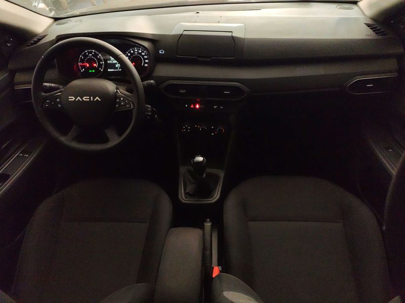 Dacia Jogger 1.0 TCe LPG Essential — zdjęcie 11