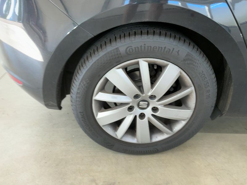 Seat Leon 1.6 TDI Style 2014 – снимка 9