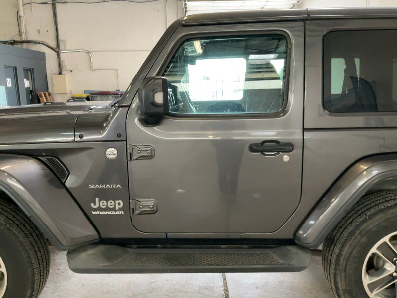 Jeep Wrangler 2.2 CRDi Sahara — zdjęcie 4