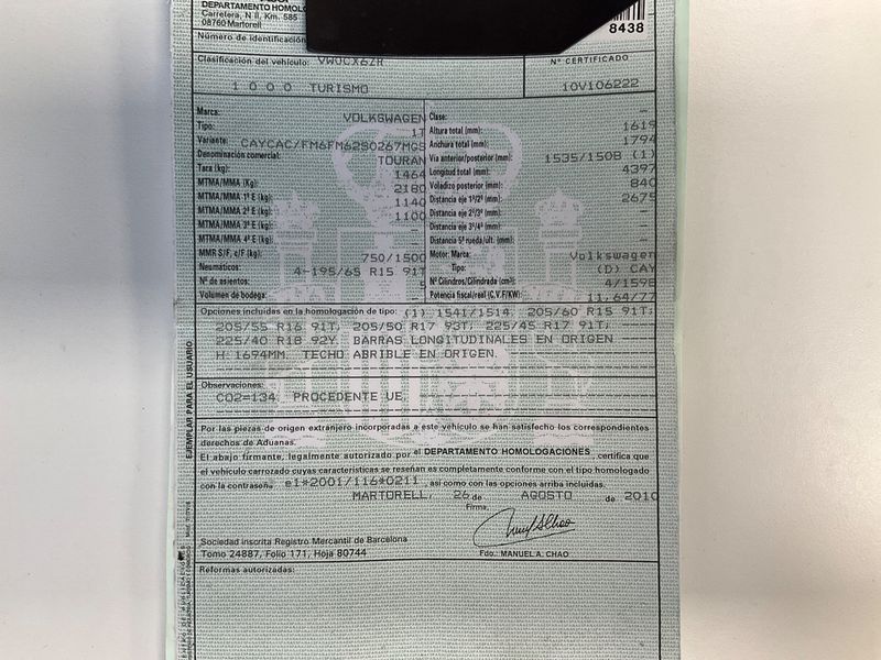 Volkswagen Touran 1.6 TDI Advance — zdjęcie 16